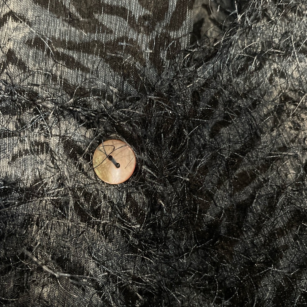 Vintage Button Up - Picture 7 of 7